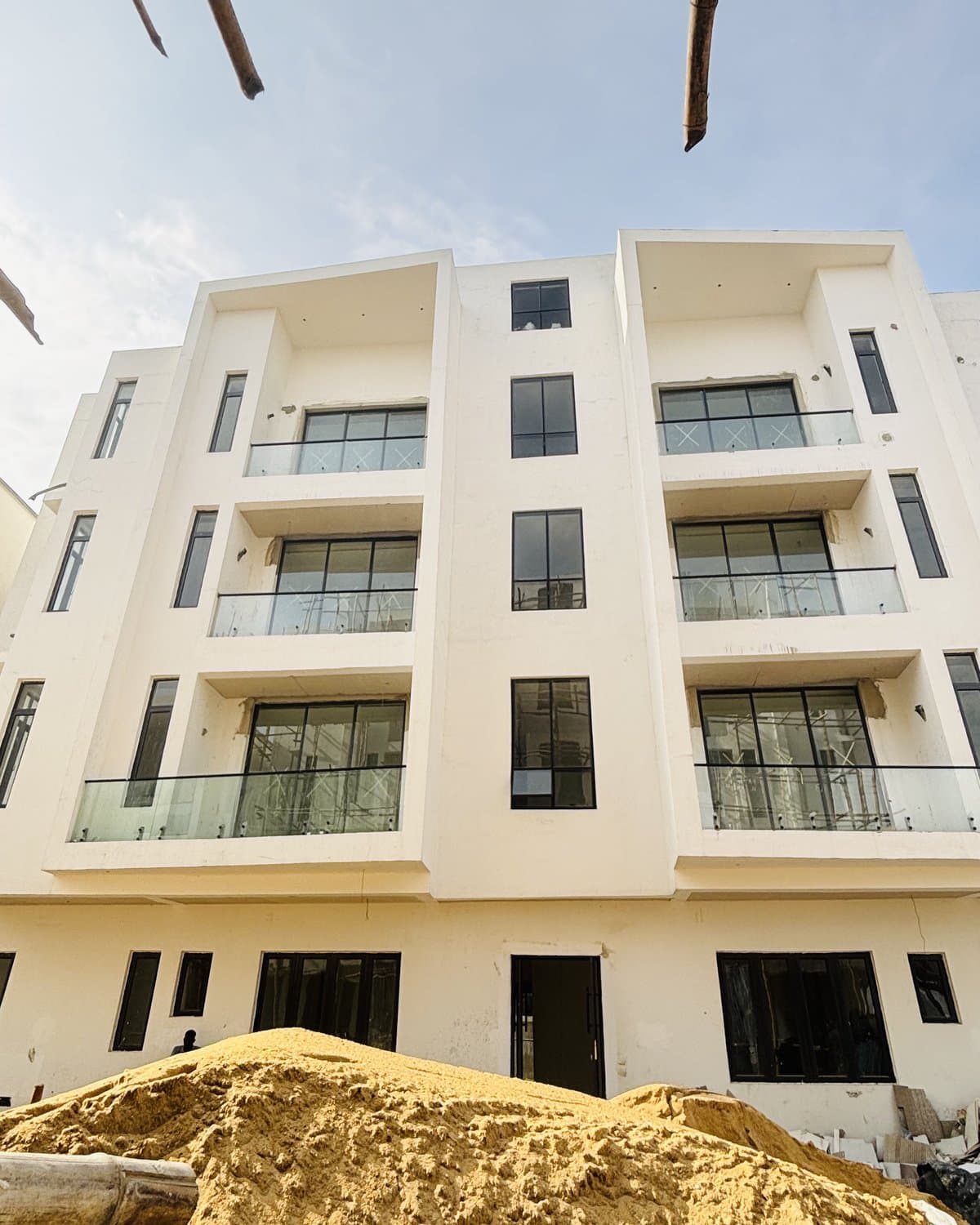 Havilah Court 5 under construction, photo 1